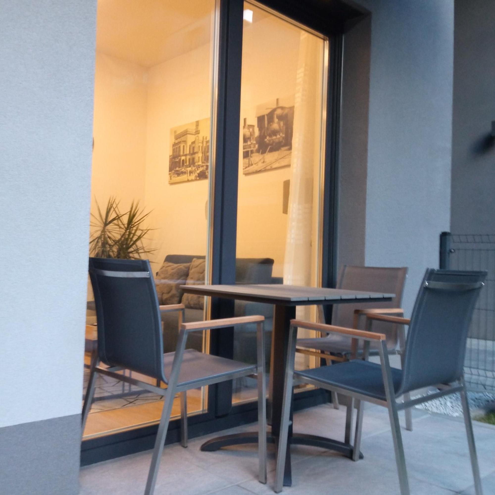 Apartament Lokomotiv