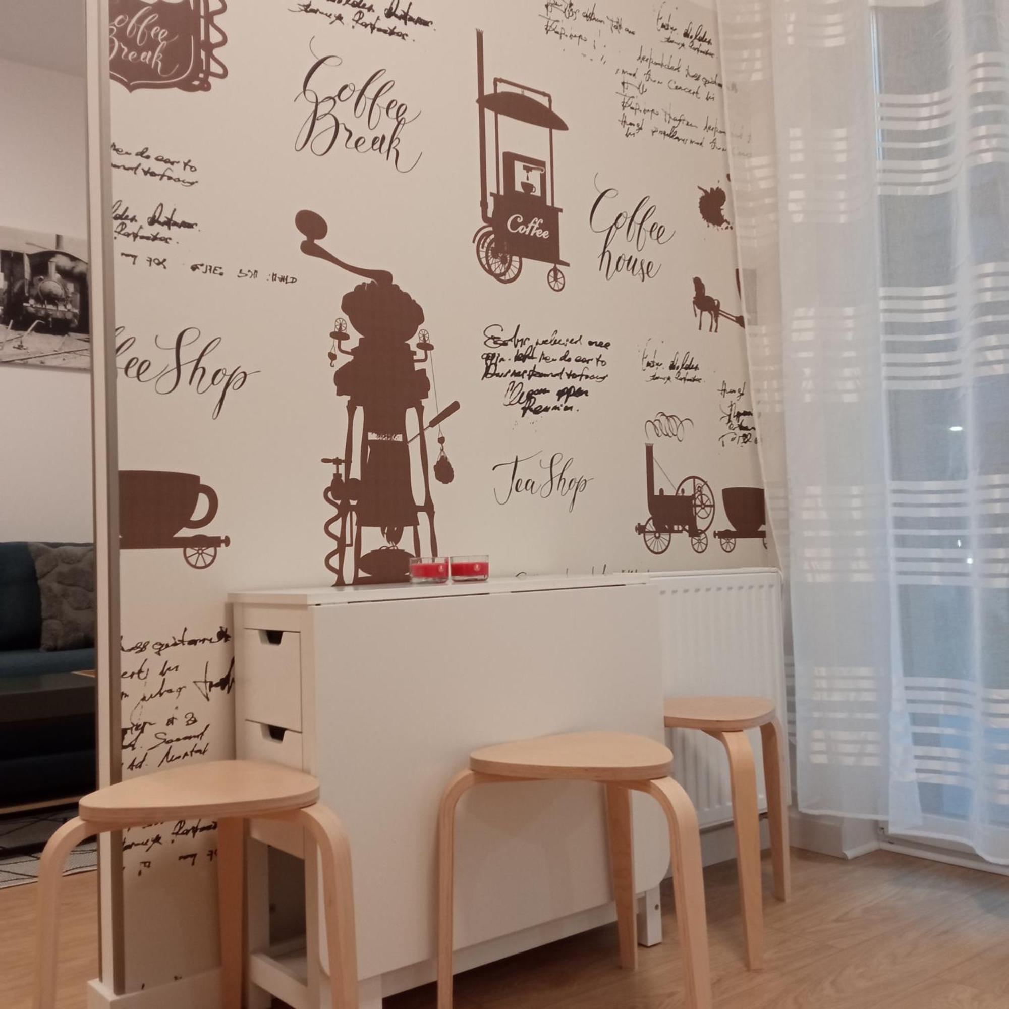Lokomotiv Apartament *